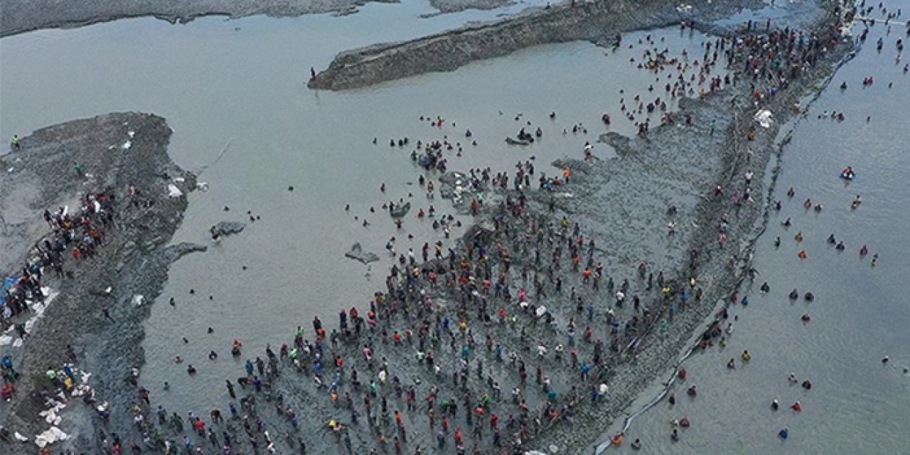 Ülkede sel felaketi: Ölü sayısı 18'e yükseldi