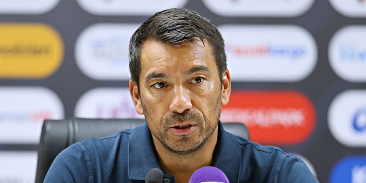 Giovanni van Bronckhorst'tan transfer yanıtı: "Bitti diyemem"