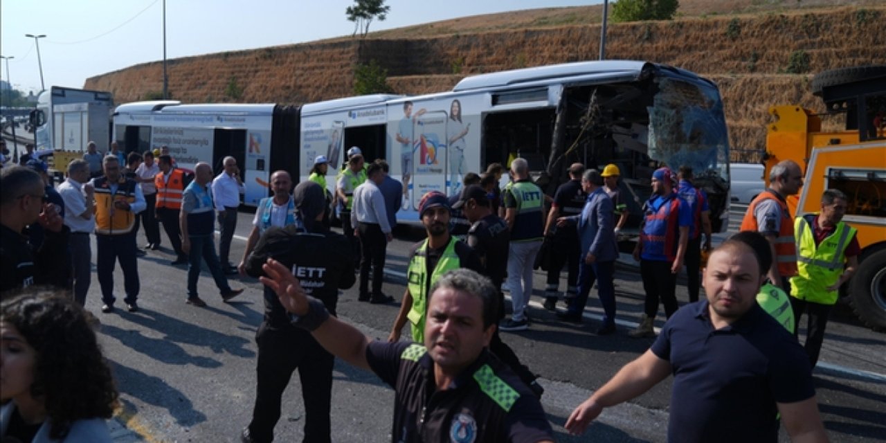 Metrobüs kazasında 5 şüpheli tutuklama talebiyle mahkemeye sevk edildi