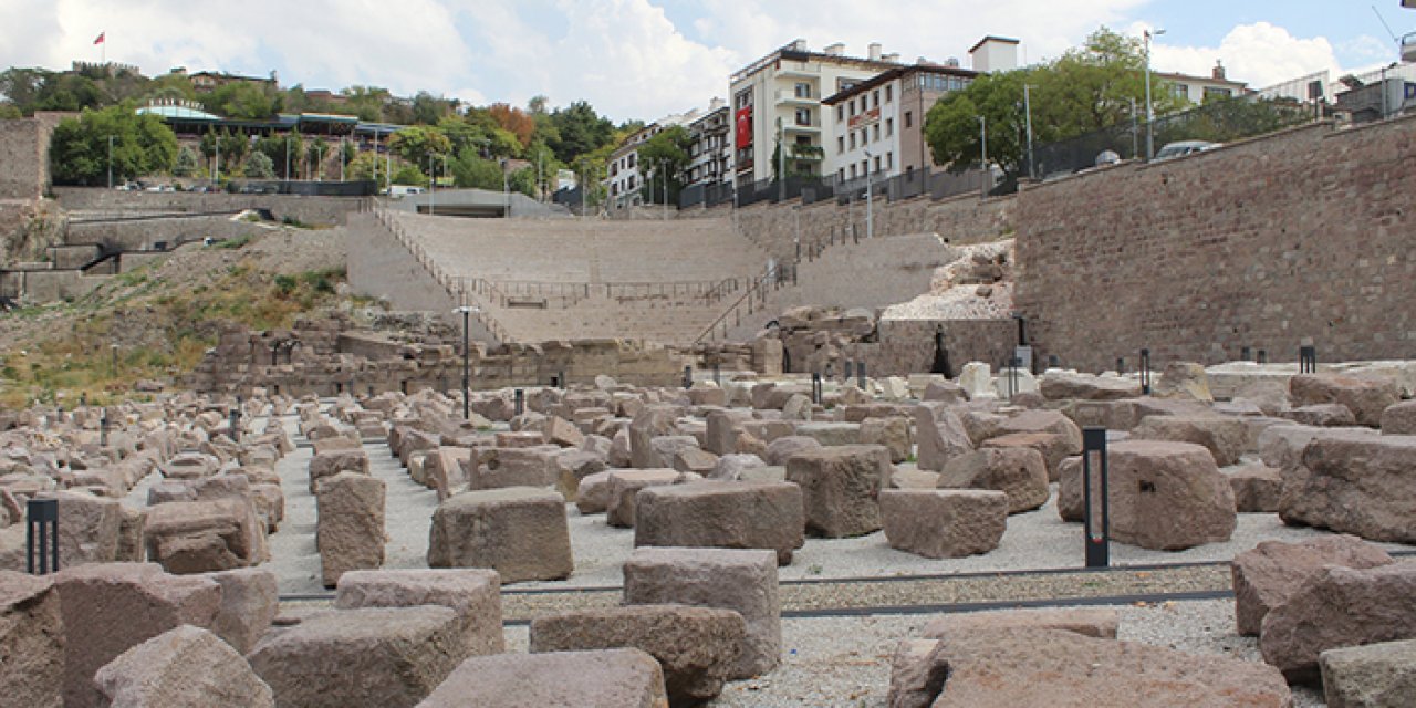 Tarihi Roma Tiyatrosu kasım ayında halka açılacak