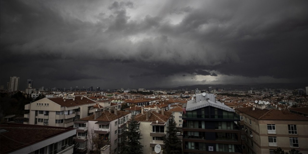 Yazın etkisi azalıyor: Ankara'da hava soğuyor