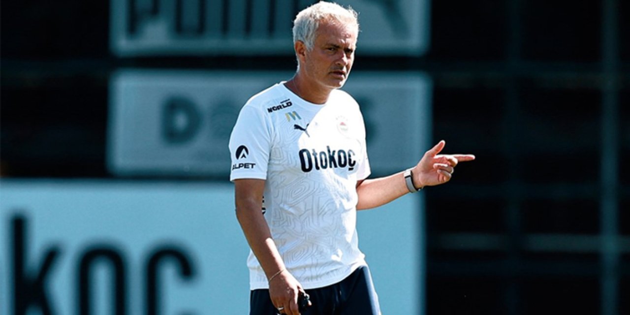 Fenerbahçe'den ayrılabilir! Jose Mourinho'ya talip var