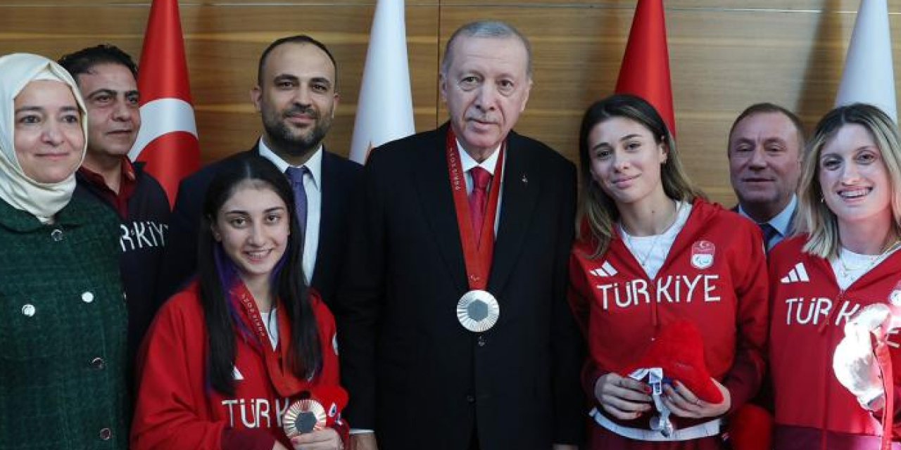 Cumhurbaşkanı Erdoğan, Paralimpik Takımı'nı kabul etti