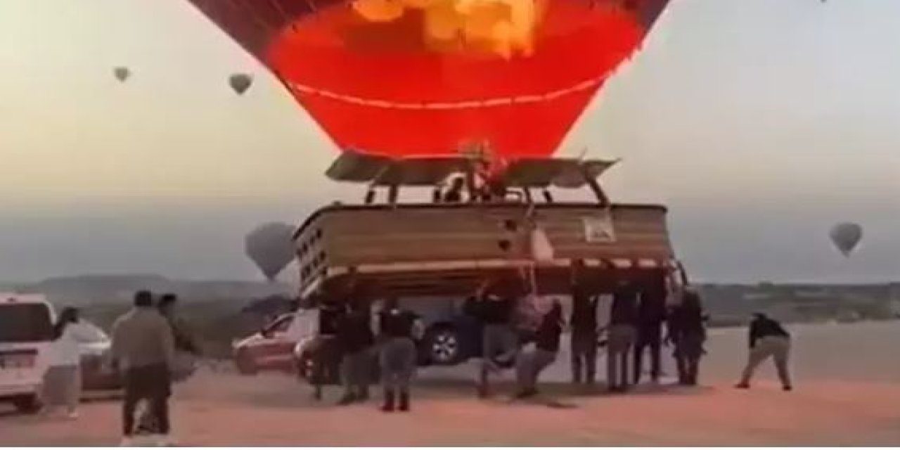 Nevşehir Kapadokya'da sıcak hava balonu, otomobile çarptı