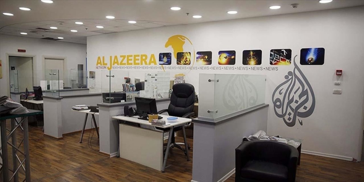 İsrail askerleri baskın düzenlediği Batı Şeria'daki Al Jazeera ofisini kapattı