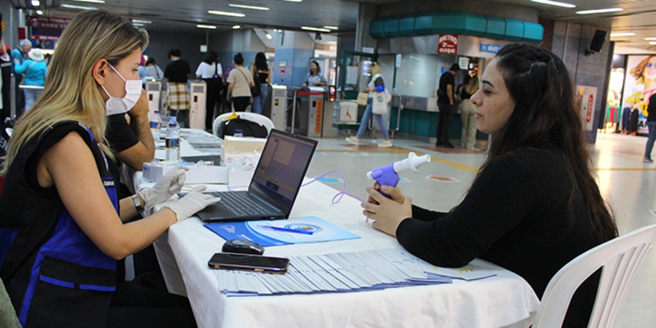 Metroda akciğer sağlığı etkinliği düzenlendi: Vatandaşa bilgi verildi