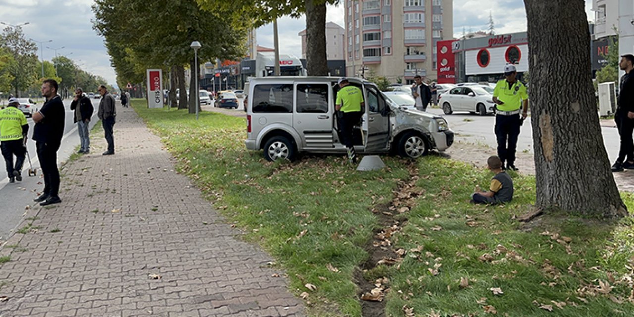 Hafif ticari araç, yayaya çarptı: 1 kişi hayatını kaybetti