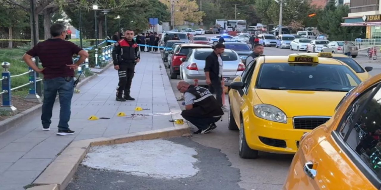 Nişanlısını ağır yaralayıp kaçtı: Polise yakalanınca yaşamına son verdi