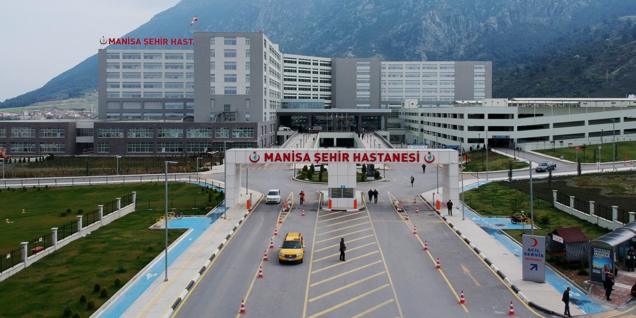 Manisa'da 20 günlük bebeği hastaneye bıraktılar!