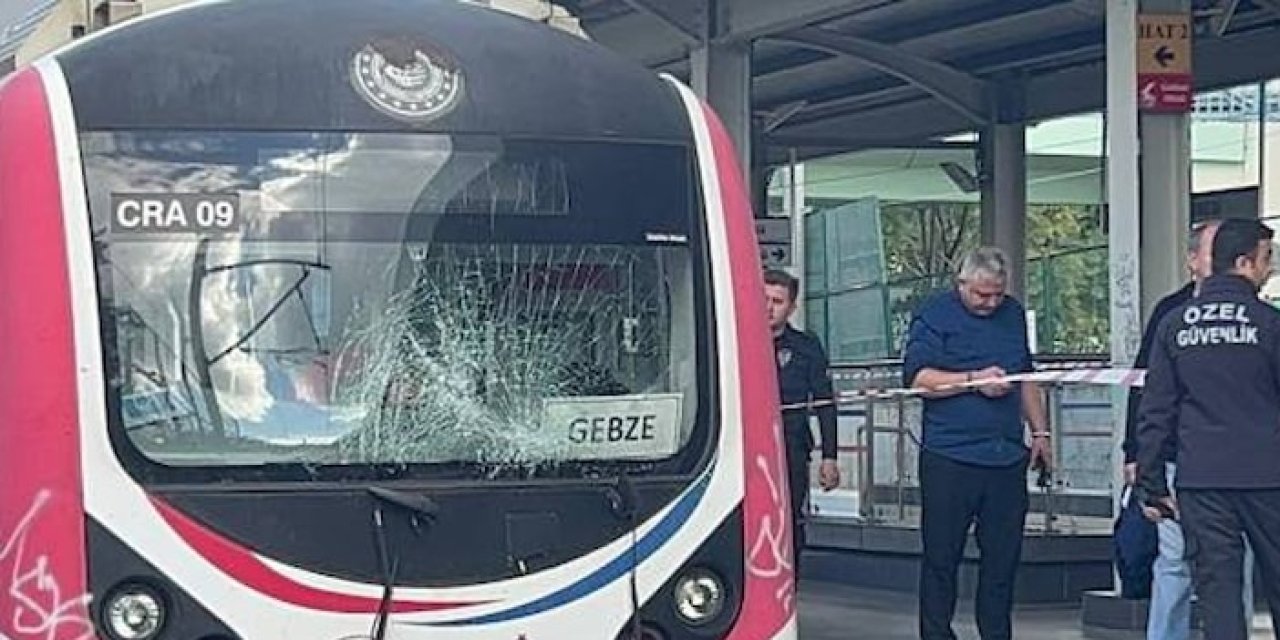 Marmaray'da korkunç intihar! Hayatını kaybetti!