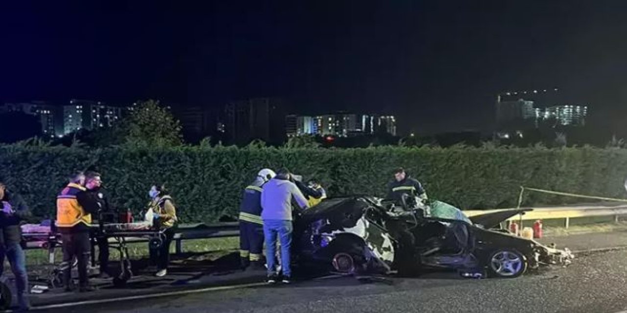 Tekirdağ'da otomobil bariyerlere çarptı: 1 ölü, 1 yaralı