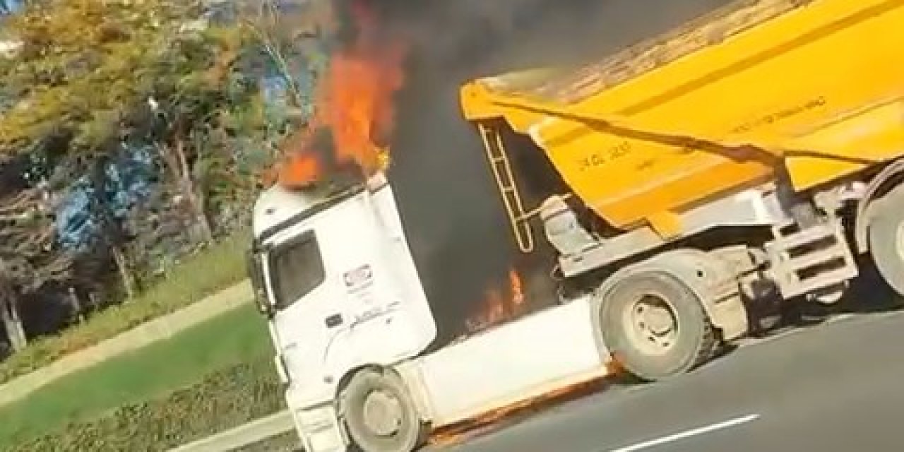 Ümraniye’de hafriyat kamyonu alev alev yandı