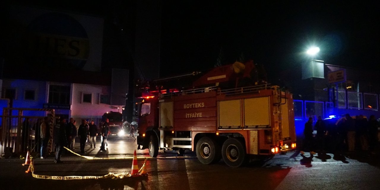 Kayseri'de kablo fabrikasındaki yangın 1 saatte söndürüldü