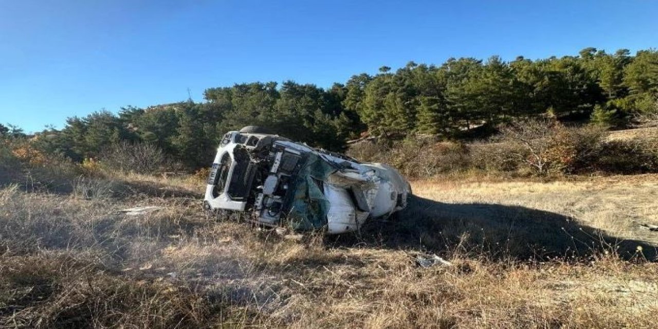 Manisa’da freni boşalan beton mikseri dehşet saçtı!