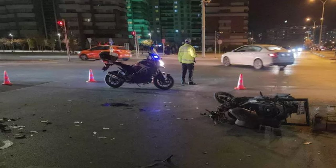 Konya'da otomobile çarpan motosiklet sürücüsü öldü