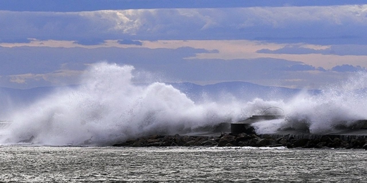 İzmir'de soğuk fırtına kopacak: Meteoroloji duyurdu