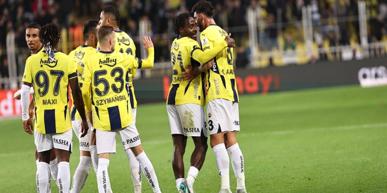 Fenerbahçe Sivas'a fark attı