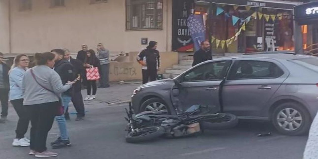 İzmir'de son dakika: Buca'da otomobil ve motosiklet çarpıştı!