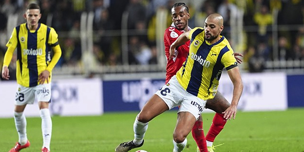 Fenerbahçe'li Amrabat'tan tarihi şut: 131 km hızla ağlara gönderdi