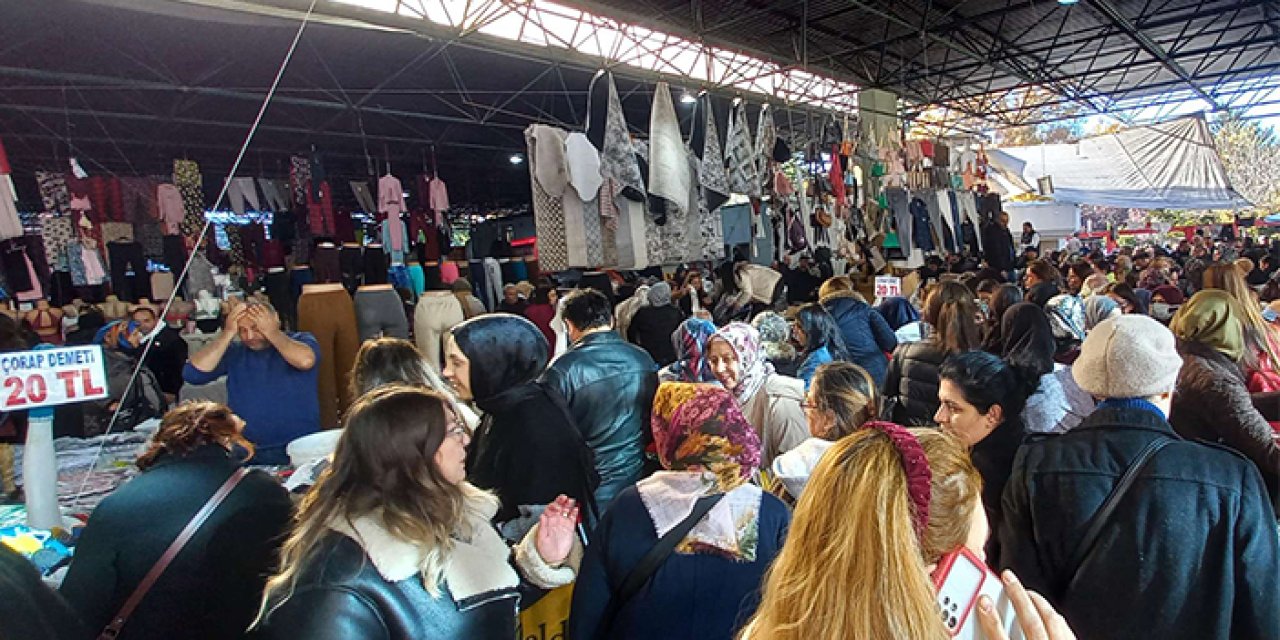 Sıhhiye Sosyete Pazarı'nda ürünler kapış kapış gidiyor