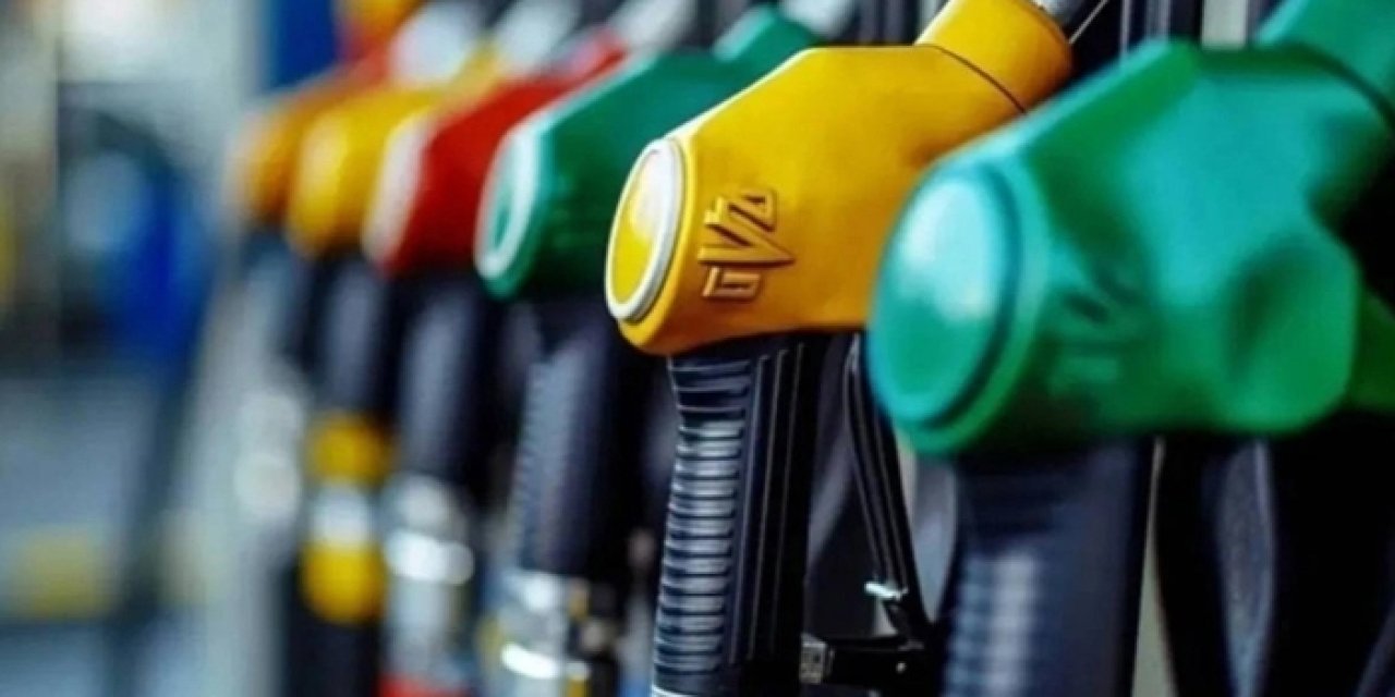 Benzine indirim geliyor: Yarın gece fiyatlar düşecek