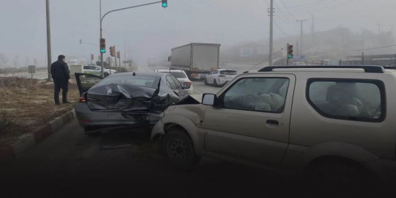 Manisa’da sisli hava zincirleme kazaya neden oldu