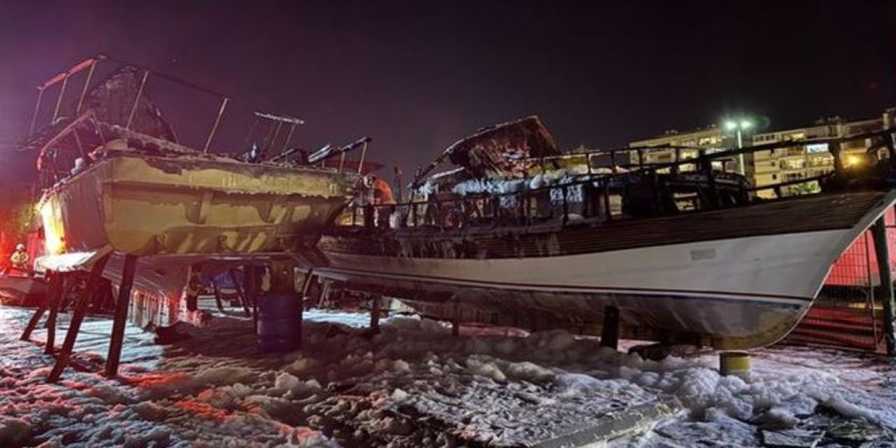 İzmir'de teknede yaşayan kişi, çıkan yangında öldü