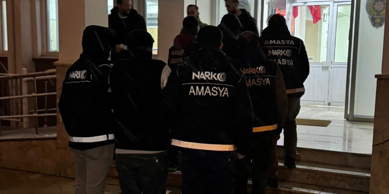 Amasya'da uyuşturucuya 3 tutuklama