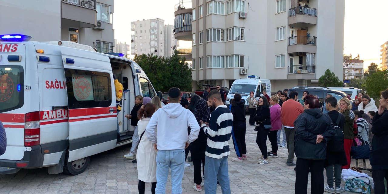 Kıskançlık nedeniyle tartıştığı eşini tabancayla öldürdü