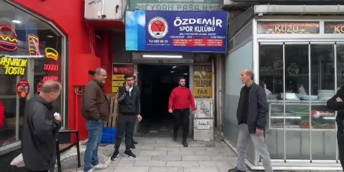 Küçükçekmece'de arkadaşını bıçaklayarak öldürdü, emniyete gidip teslim oldu