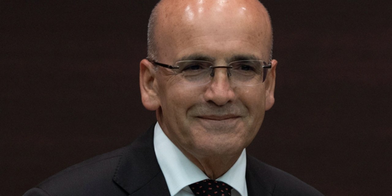 Mehmet Şimşek: Büyüme ılımlı ve dengeli seyrediyor