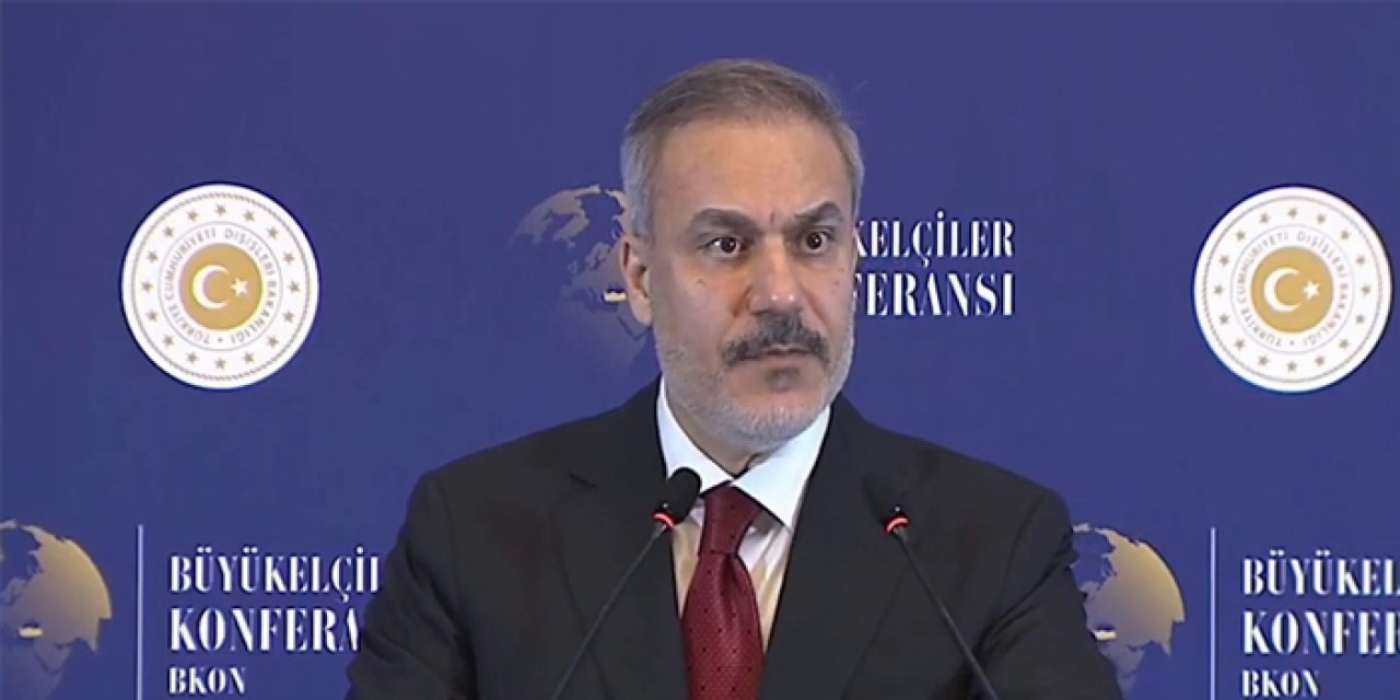 Bakan Fidan: Suriyelilerin güvenli geri dönüşü için çalışacağız