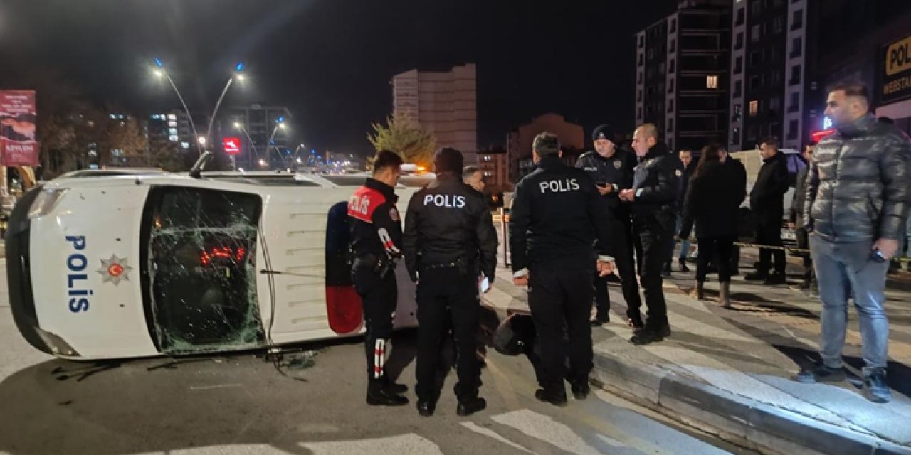 Niğde'de ekip otosuyla otomobil çarpıştı: 2'si polis 6 yaralı