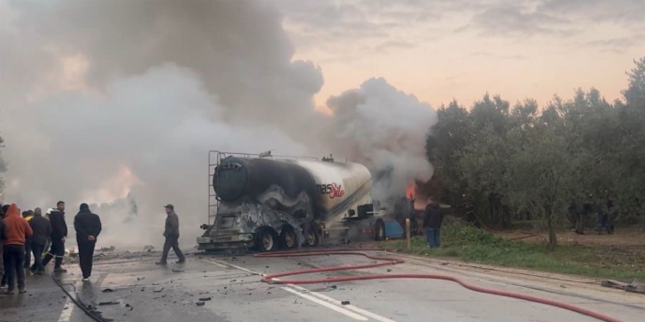 Tanker ile otomobil çarpıştı: Feci kaza can aldı