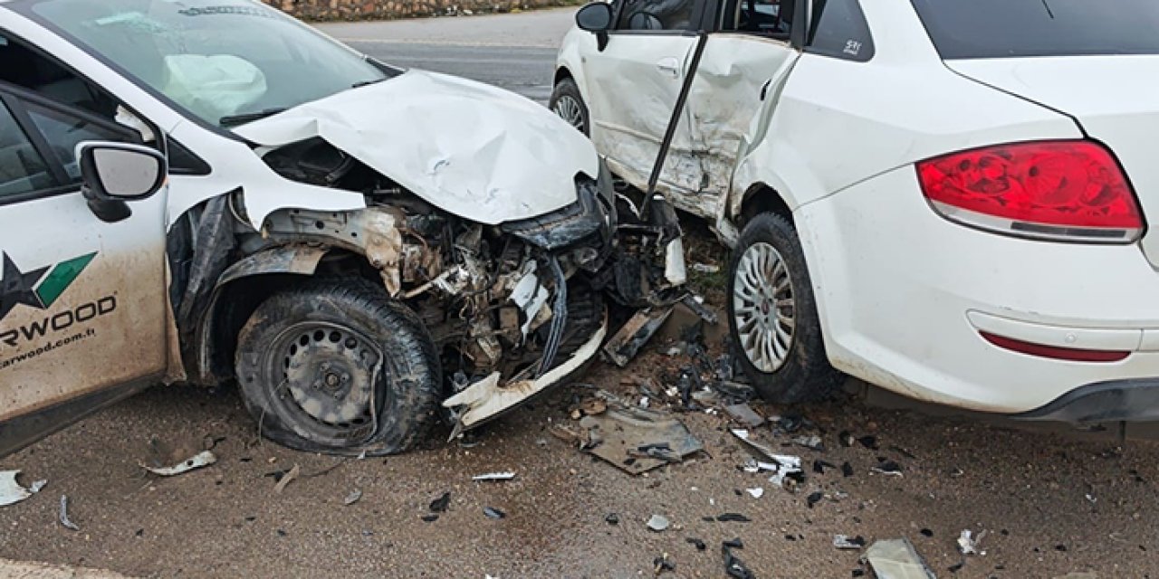 Bursa İnegöl’de trafik kazası: 4 yaralı