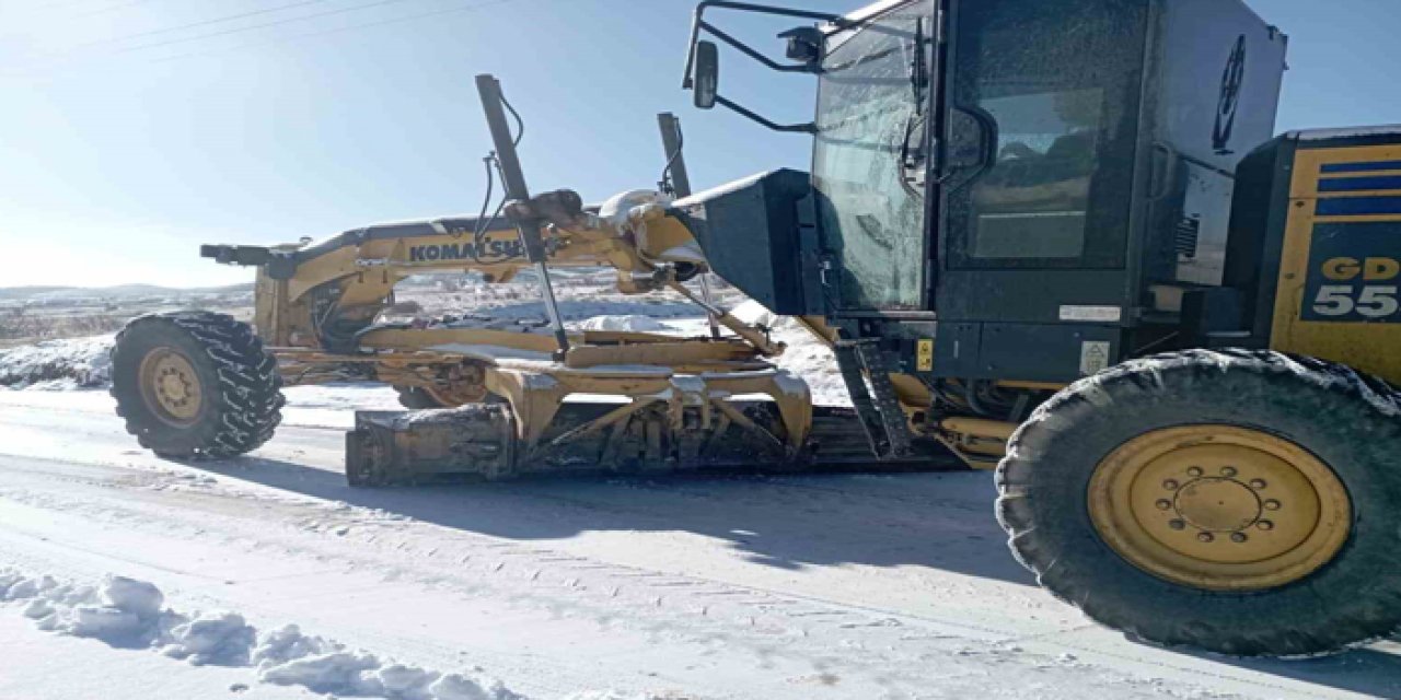 Elazığ'da 27 Köy yolu ulaşıma kapandı