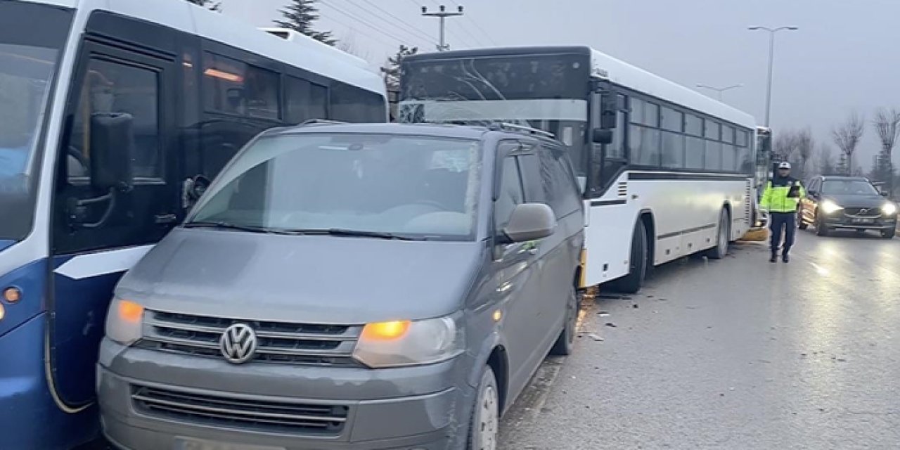 Ankara'da zincirleme trafik kazası: 26 yaralı