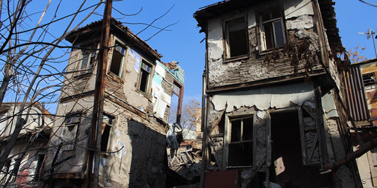 Yahudi Mahallesi’nde pek çok yapı yıkılma riskiyle karşı karşıya