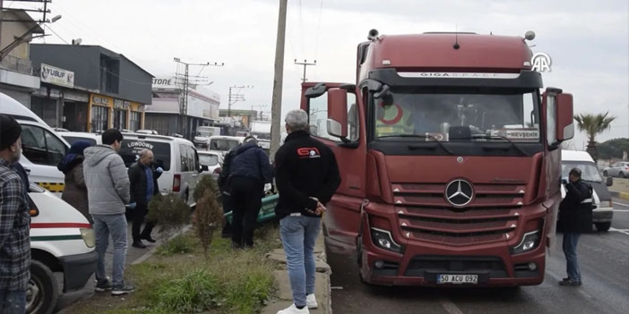 Manisa’da Şüpheli Ölüm: Tır Sürücüsü Aracında Ölü Bulundu