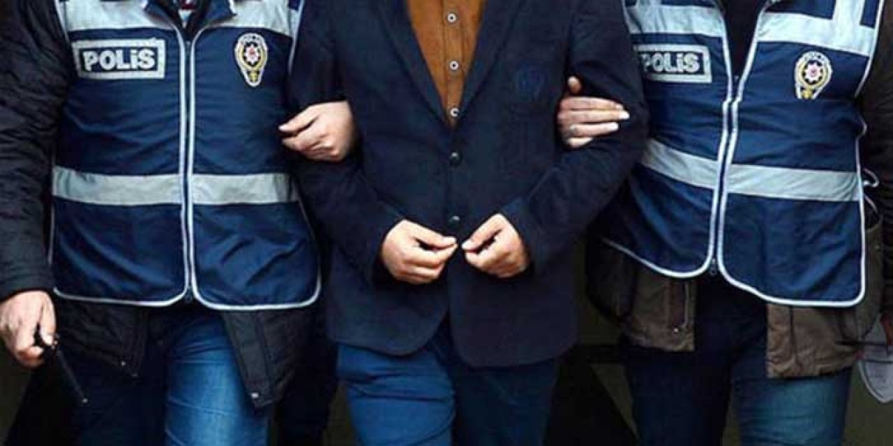 Polis Taklidi Yapan Dolandırıcılar İzmir’de Yakalandı!