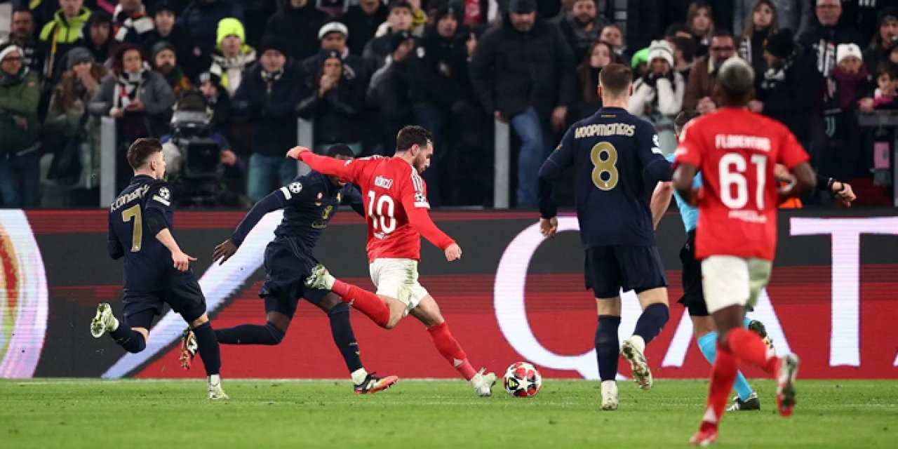 Benfica Juventus’u deplasmanda geçti, play-off biletini kaptı