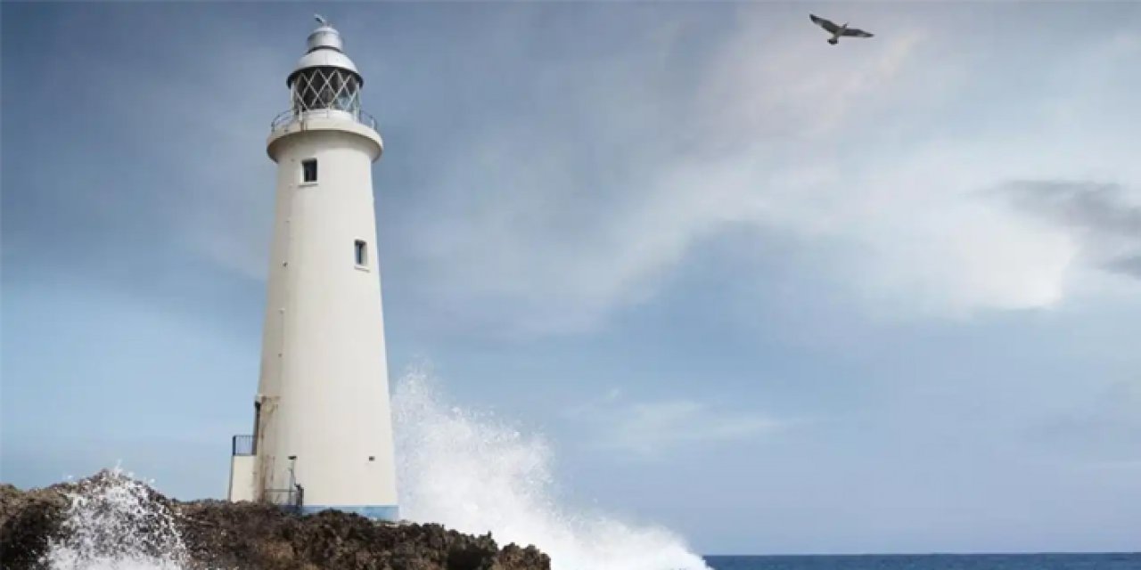 Türkiye’de yüzlerce deniz feneri yenileniyor