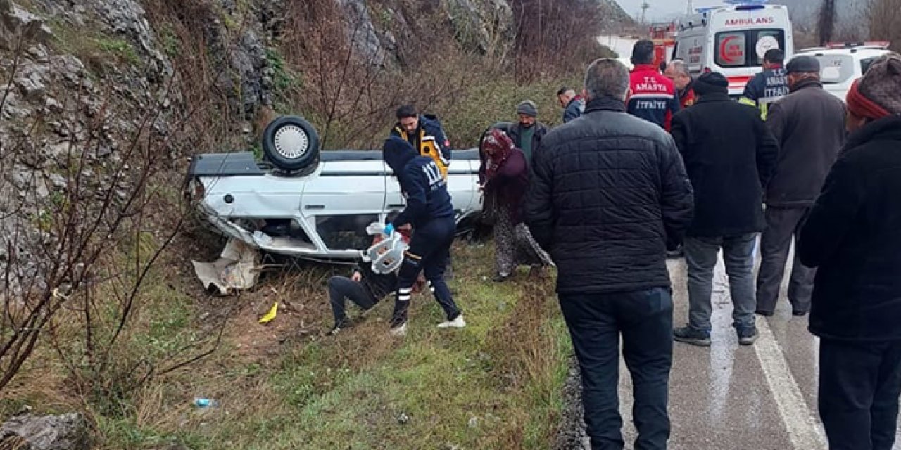 Amasya’da otomobil takla attı: 3 yaralı