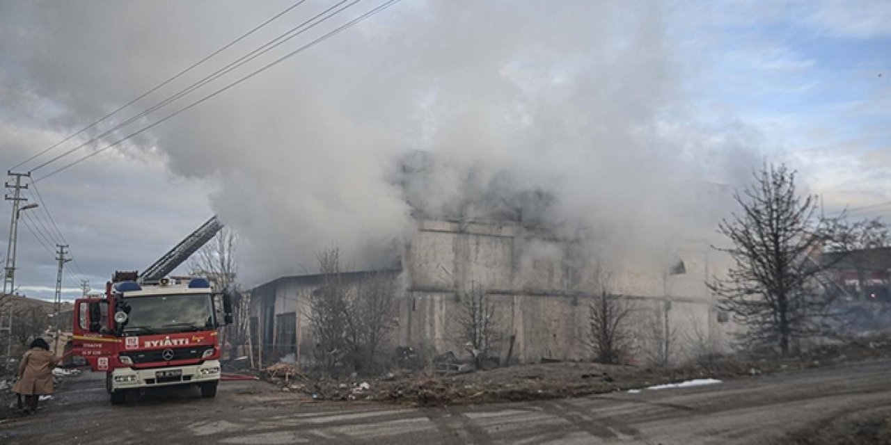 Ankara’da ahşap üretim tesisinde yangın