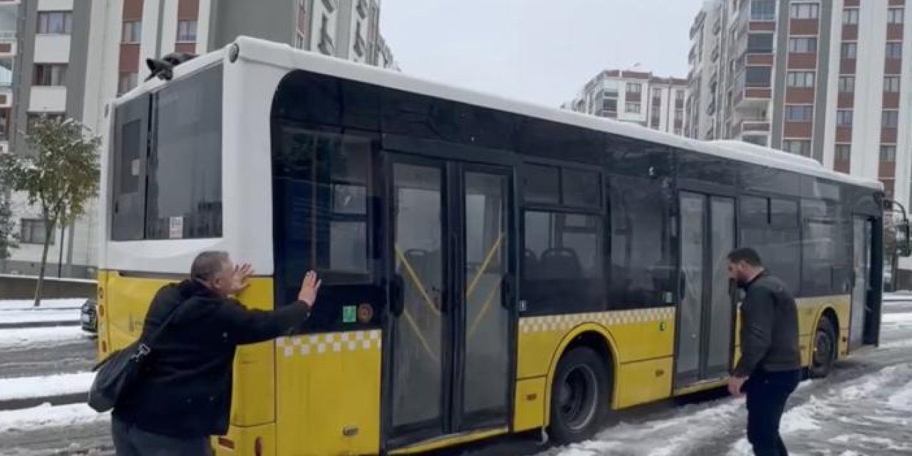 İstanbul’da kar engeli: İETT otobüsü yolda mahsur kaldı