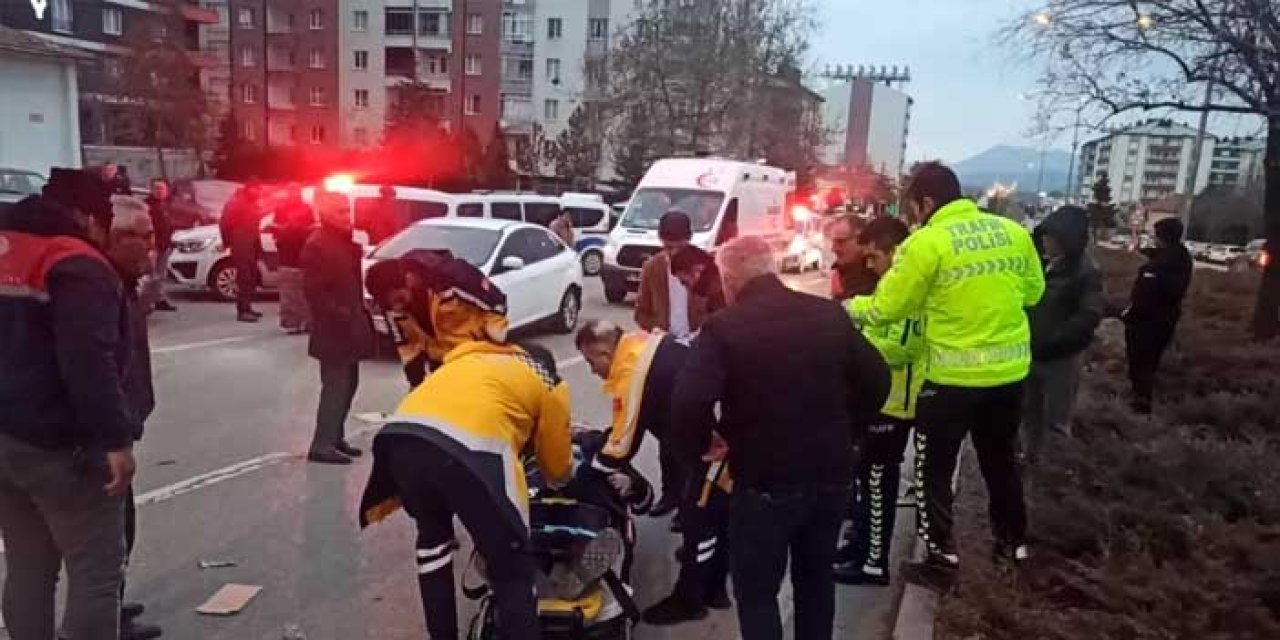 Konya'da Motosiklet ve Otomobil Çarpıştı: 1 Yaralı