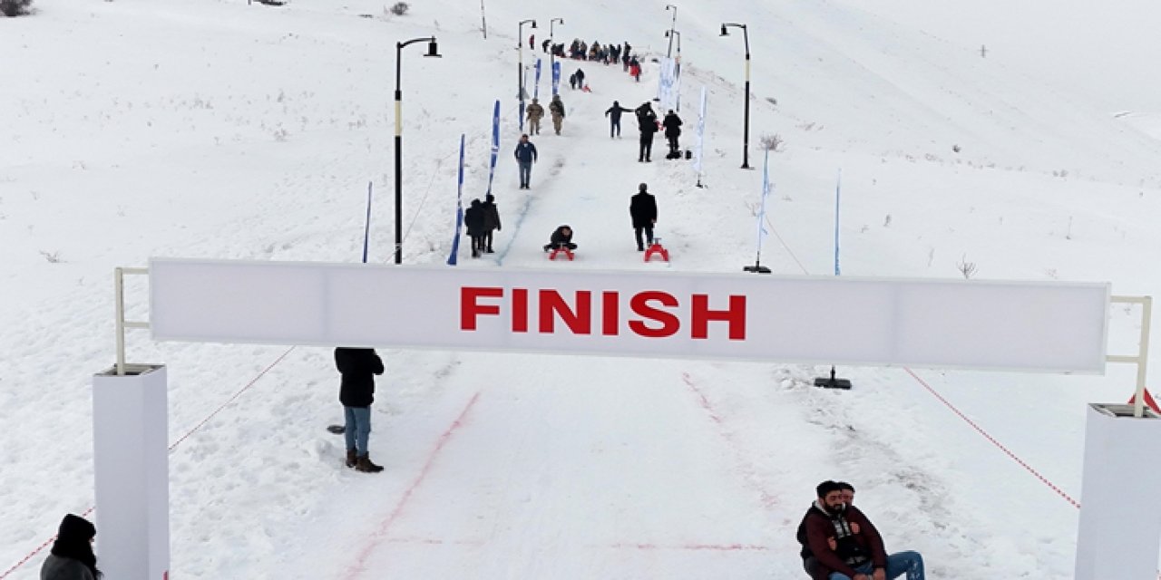 Erzurum'da renkli kış festivali