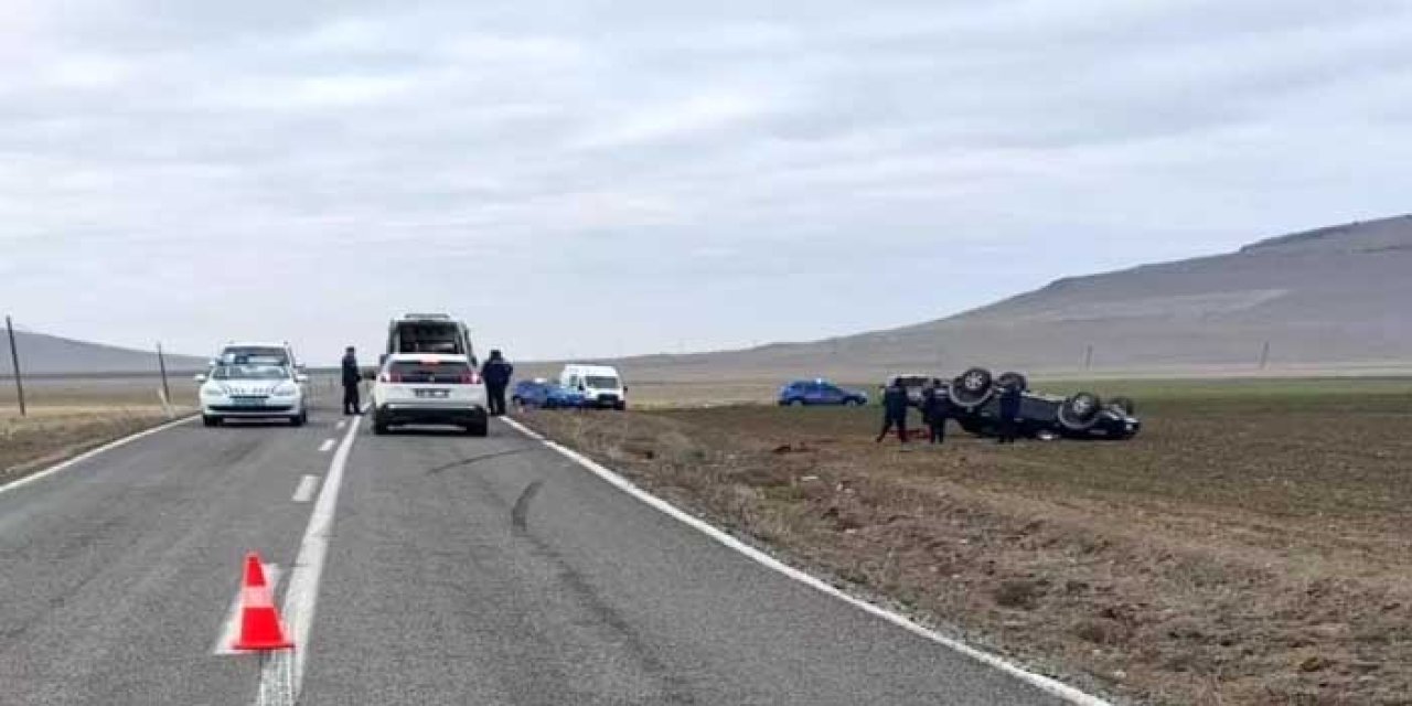 Konya’da Kontrolden Çıkan Pikap Takla Attı: 3 Yaralı!