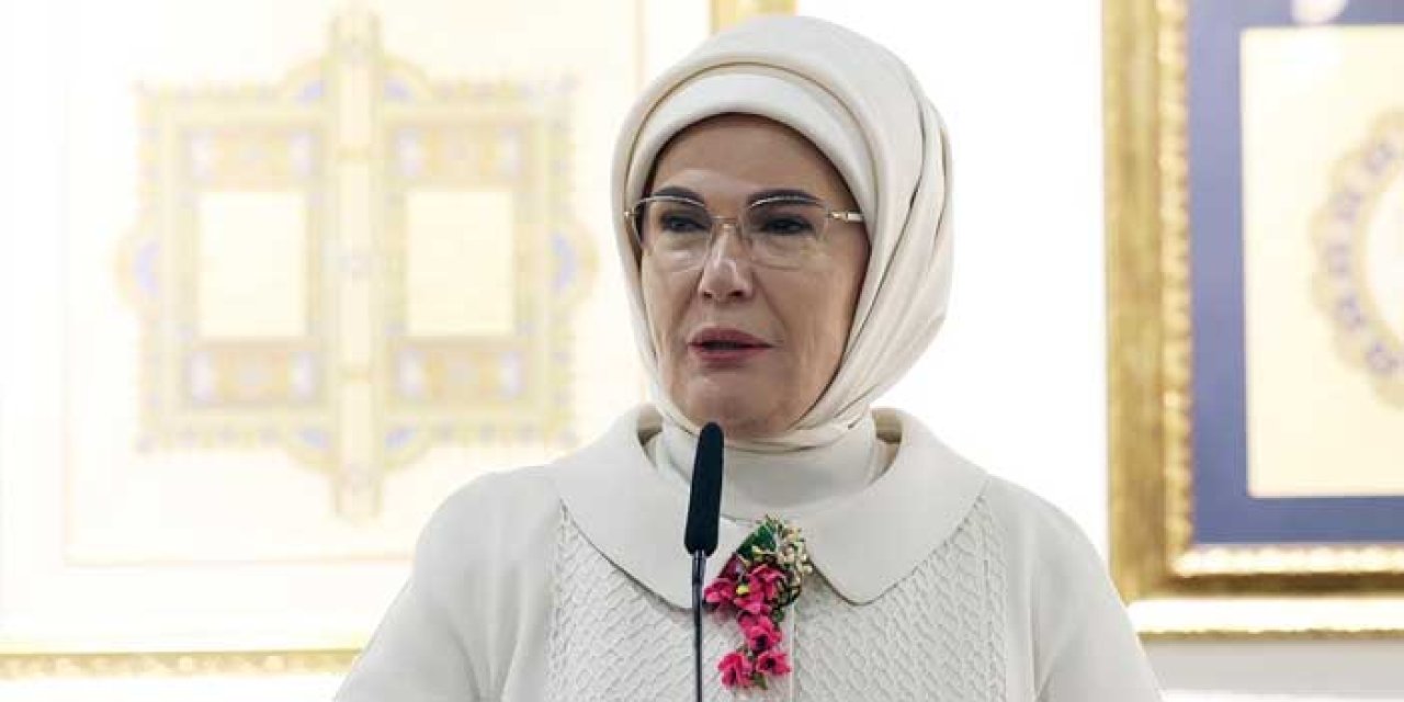 Emine Erdoğan'dan sağlık çalışanlarına anlamlı 14 Mart Tıp Bayramı mesajı