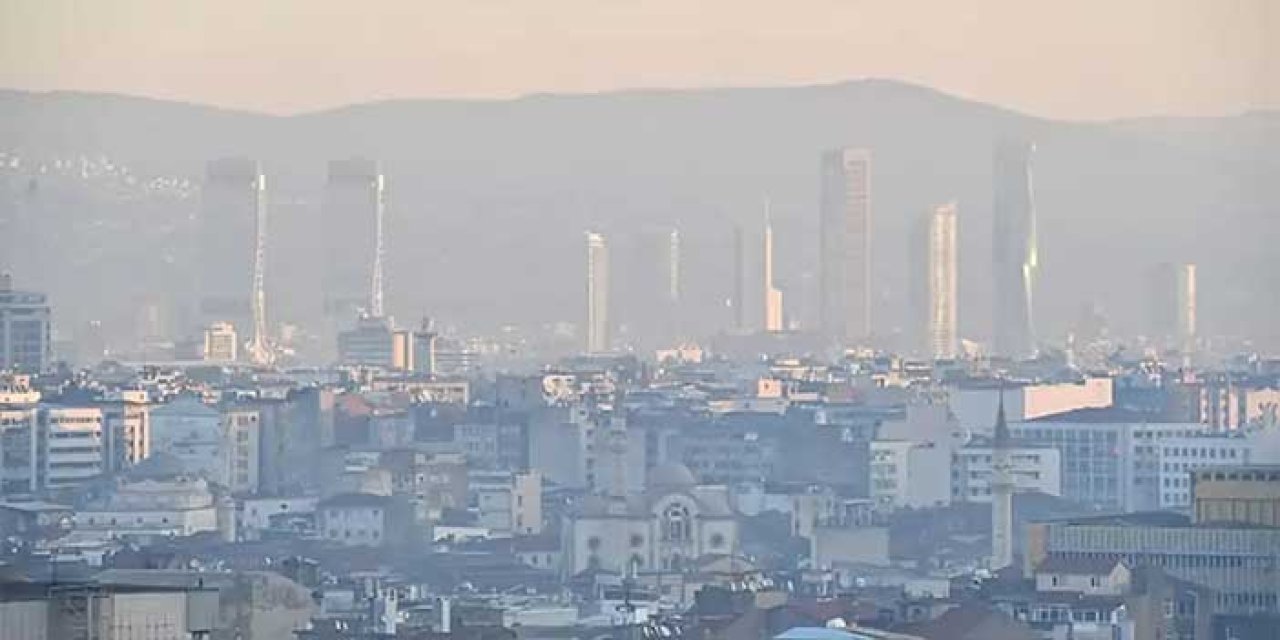 İzmir’de Hava Kirliliği Rekor Kırdı: En Kirli İlçeler Açıklandı!